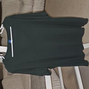 Elegant Green Women's Top